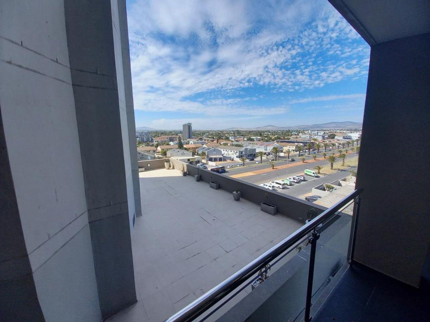 3 Bedroom Property for Sale in Bloubergrant Western Cape